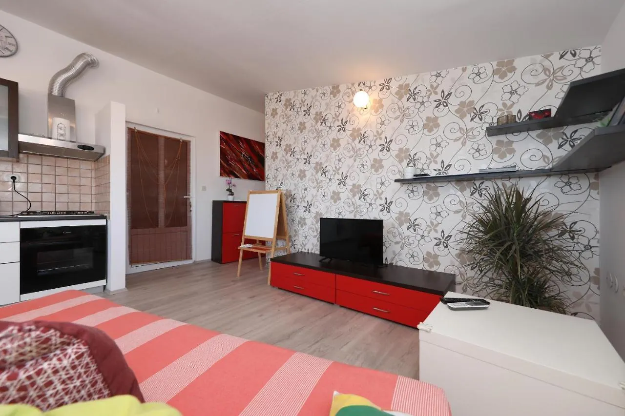 Apartment Zanov Preko 0*,  Croatia