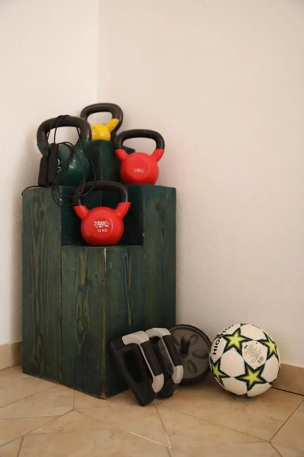 Apartment Zanov Preko 0*,  Croatia