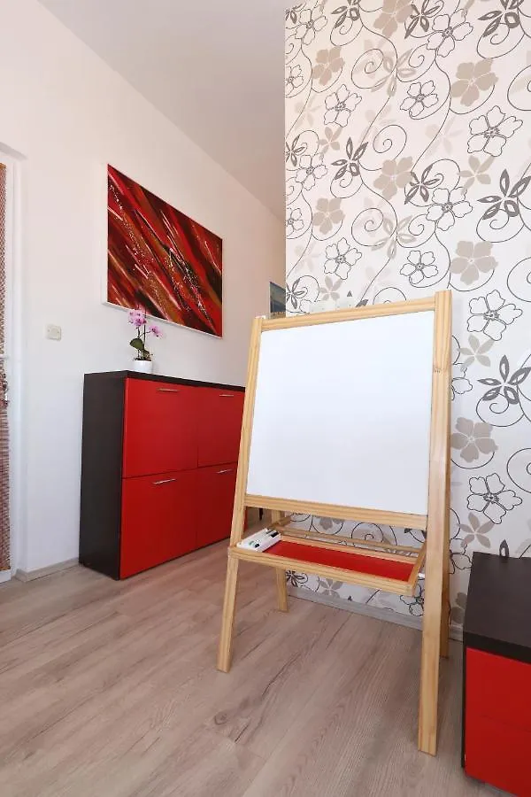 Apartment Zanov Preko 0*,