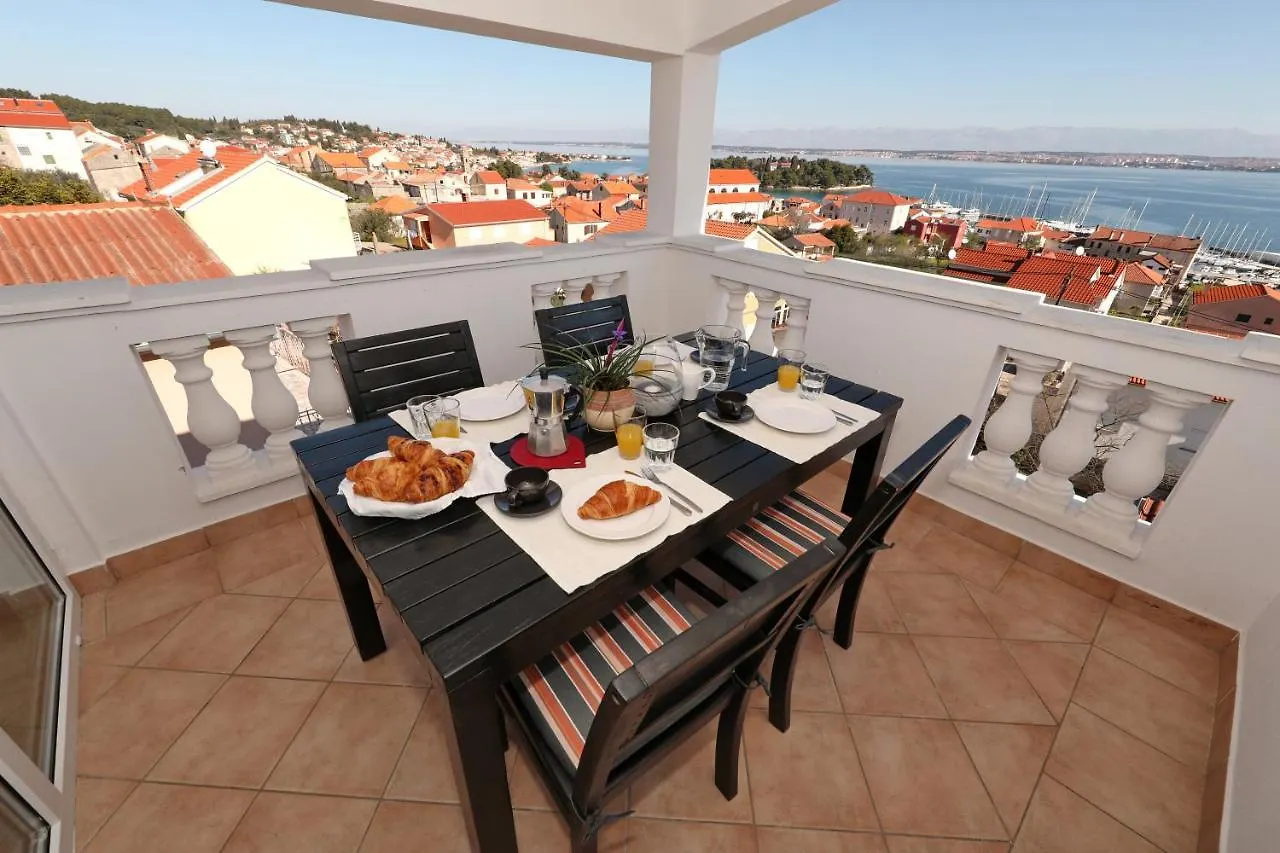 Apartment Zanov Preko Kroatië